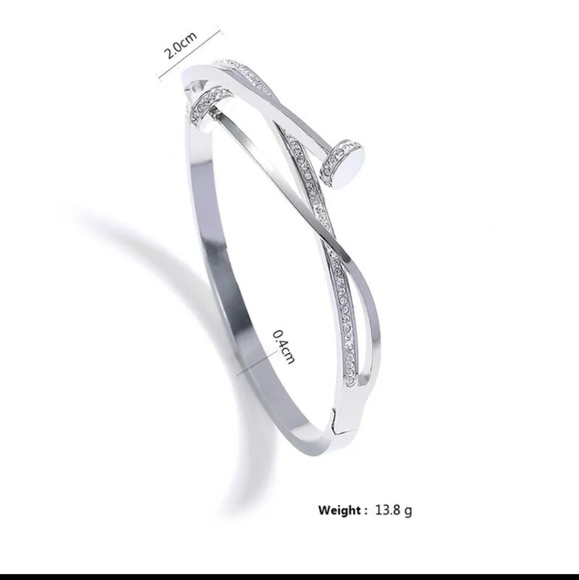 Gold toned Rhinestone Bracelet - Picture 7 of 7